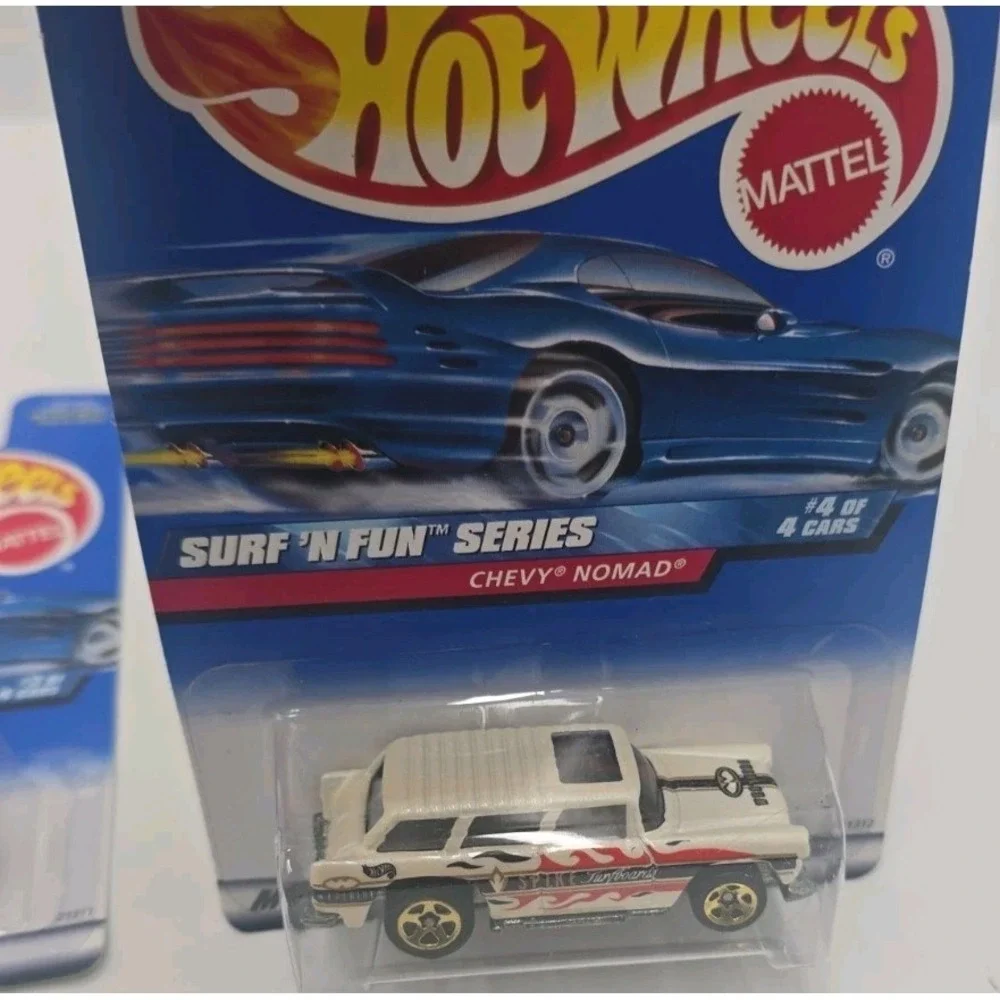 1998 Hot Wheels Surf 'N Fun Series Lot of 2 '55 Chevy & Chevy Nomad Blue Card